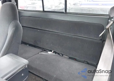 2000 Dodge Dakota z USA, uszkodzony, nr VIN 1B7GL22X2YS763505